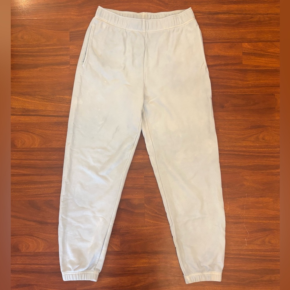 Aritzia TNA Airy Terry High-Rise Sweatpants